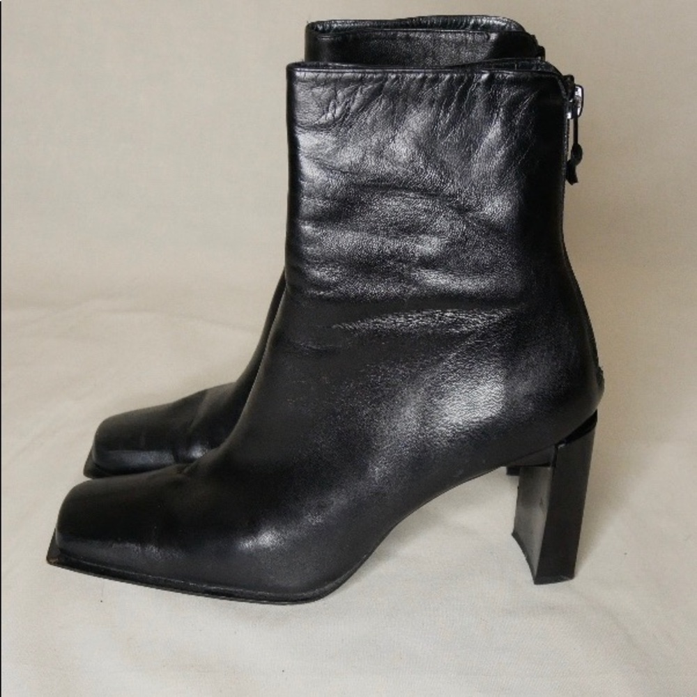 Stuart Weitzman Booties